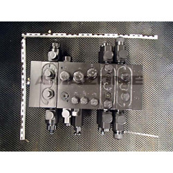 Steuerblock UX112 m. Lenkung GD727, Amazone