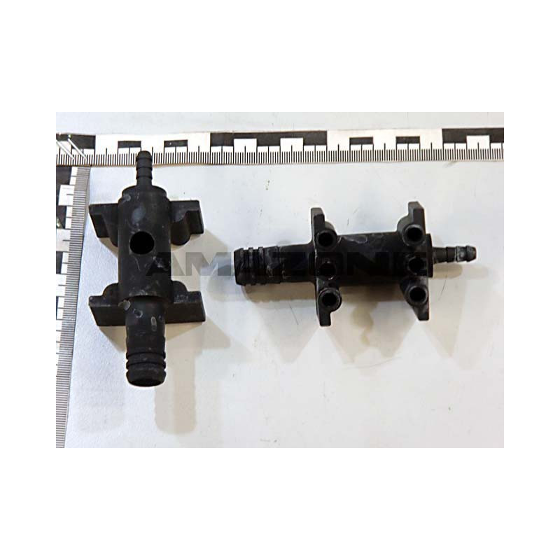 Duesenanschluss with Schlauchanschluss 1/4&quot; 943032, Amazone